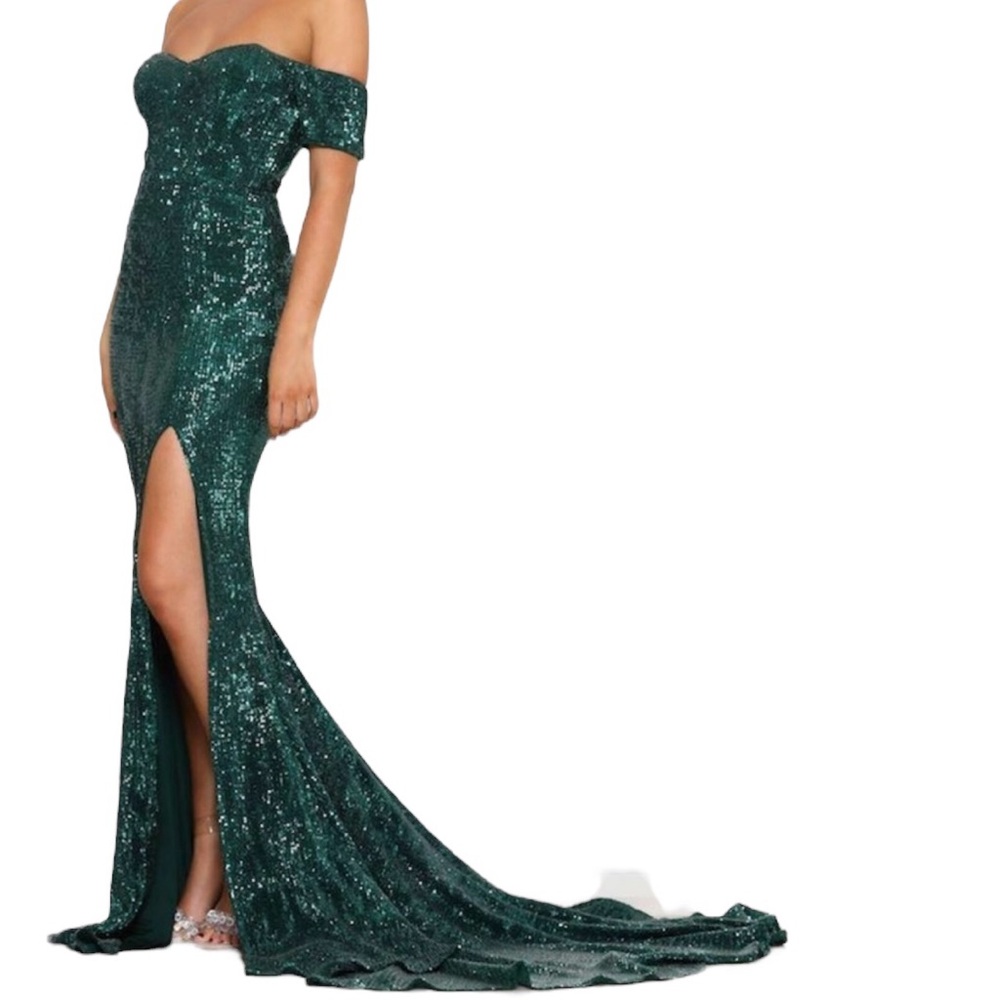 ABYSS BY ABBY Boston Gown Green Sequins Off Shoulder Long Train Pageant Small S